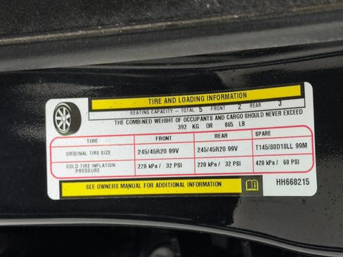 Used 2017 Chrysler 300 C w/ Safetytec Plus Group RWD image 52