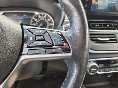 Used 2023 Nissan Altima 2.5 SL AWD/4WD image 28