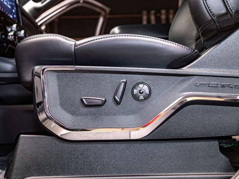 Used 2026 Ford F250 Platinum image 22