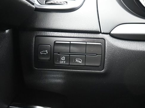 Used 2023 MAZDA CX-9 Touring image 25