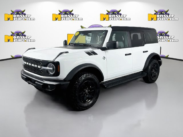 Used 2025 Ford Bronco Outer Banks w/ Black Appearance Package AWD/4WD image 1