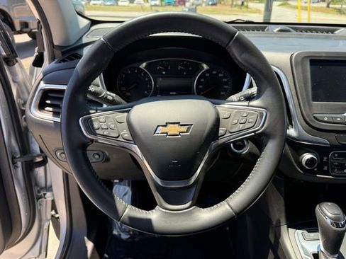 Used 2021 Chevrolet Equinox LT AWD/4WD image 21