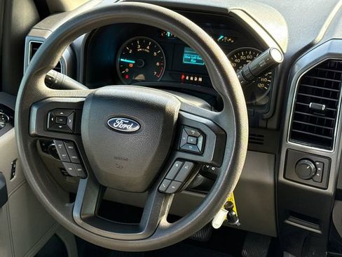 Used 2018 Ford F150 XLT image 14