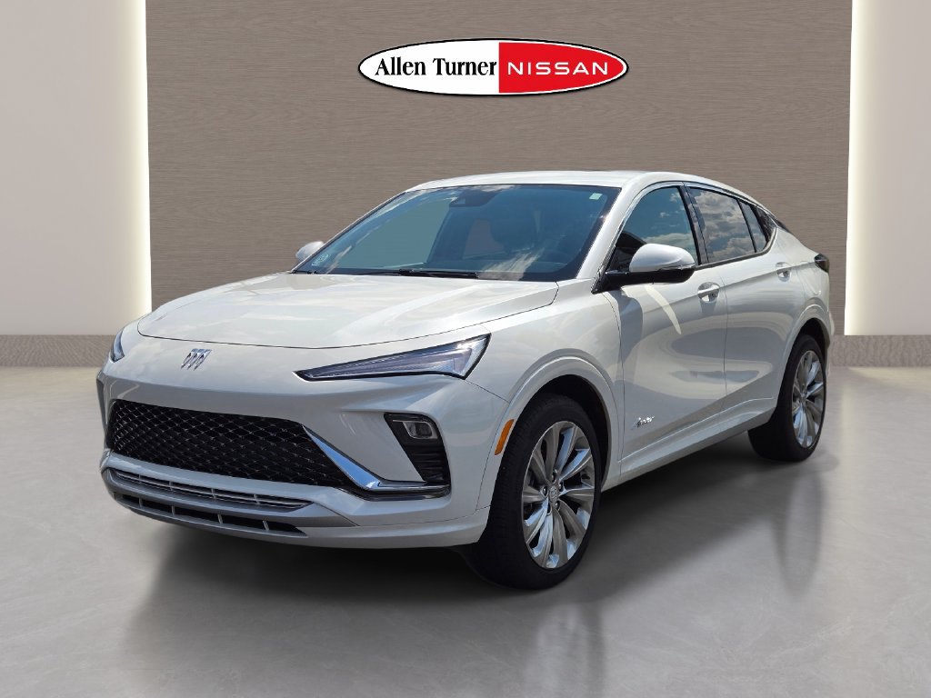 Used 2025 Buick Envista Avenir FWD image 3