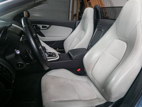 Used 2014 Jaguar F-TYPE Convertible RWD image 4