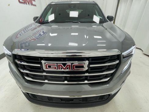 New 2026 GMC Acadia Elevation w/ Elevation Premium Package AWD/4WD image 2