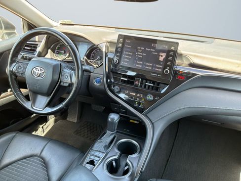 Used 2023 Toyota Camry SE w/ Audio Upgrade Package FWD image 14