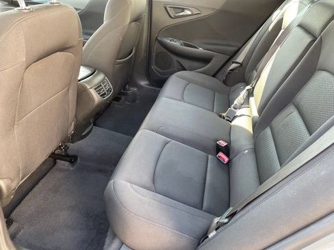 Used 2024 Chevrolet Malibu LT FWD image 18