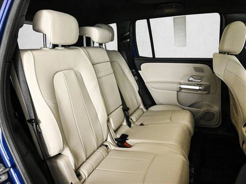 New 2026 Mercedes-Benz GLB 250 4MATIC image 22