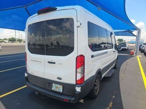 Used 2022 Ford Transit 350 XLT RWD image 4