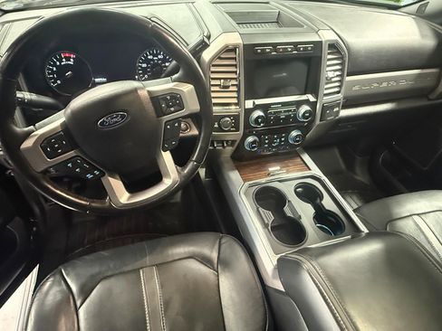 Used 2017 Ford F250 Platinum w/ Platinum Ultimate Package image 24