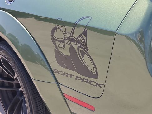 Used 2021 Dodge Challenger R/T Scat Pack RWD image 15