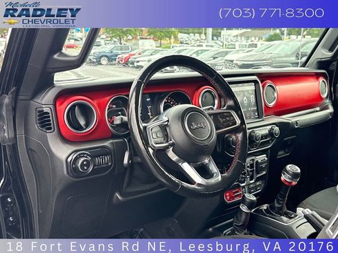 Used 2020 Jeep Gladiator Rubicon w/ Dual Top Group image 15