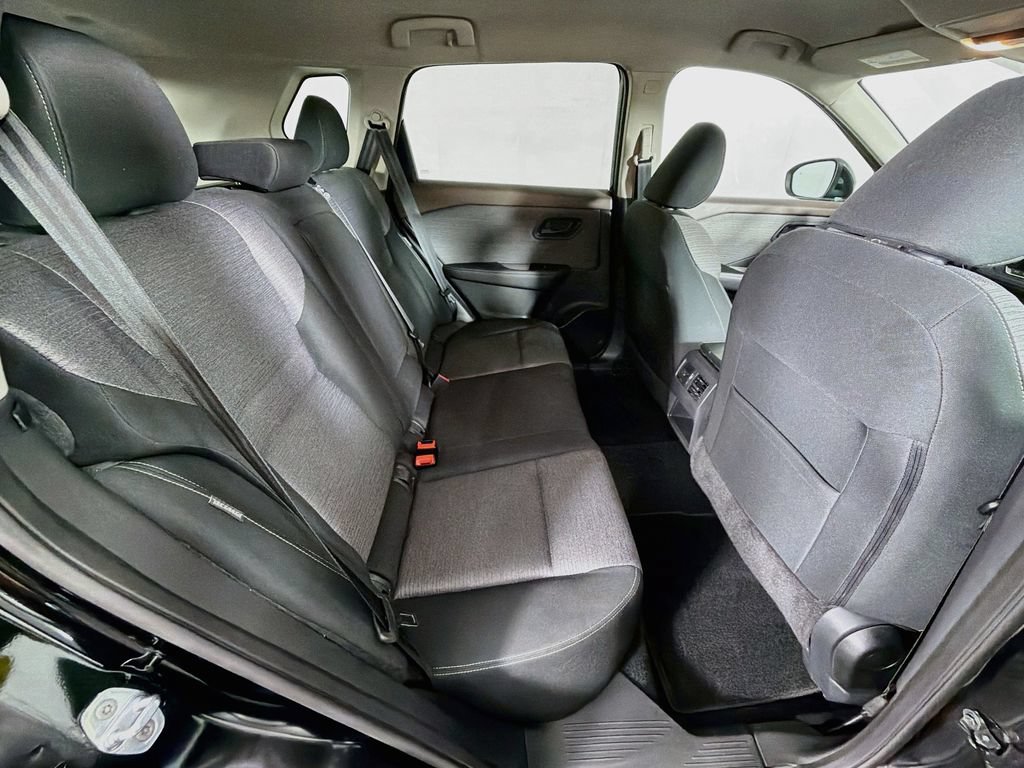 Used 2022 Nissan Rogue S AWD/4WD image 26
