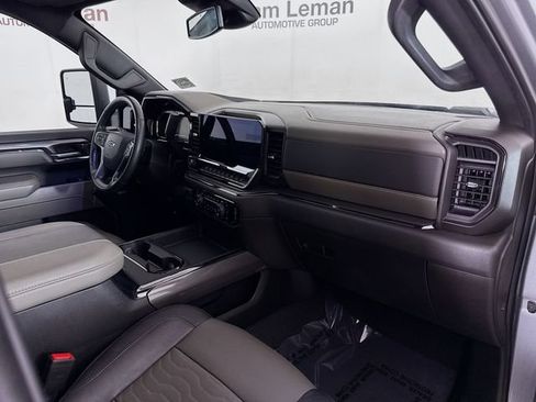 Used 2024 Chevrolet Silverado 2500 ZR2 AWD/4WD image 30