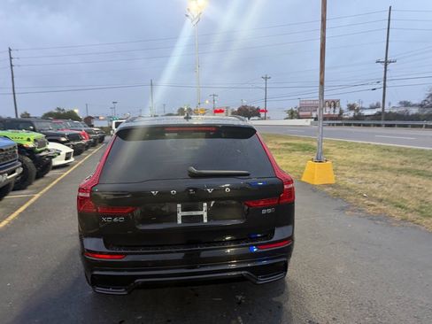 Used 2024 Volvo XC60 B5 Plus image 4