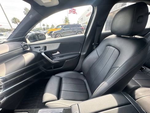 Used 2019 Mercedes-Benz A 220 4MATIC image 11