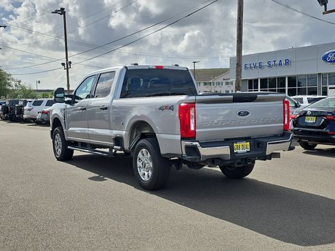 Used 2024 Ford F250 XLT image 4