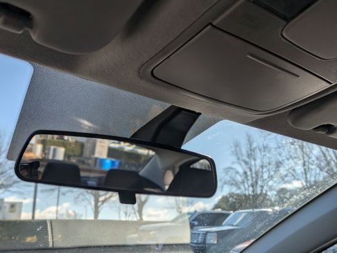 Used 2023 Kia Forte LXS image 31