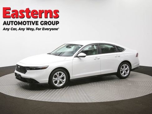 Used 2025 Honda Accord LX image 55
