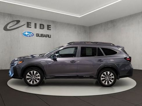 Used 2025 Subaru Outback Limited AWD/4WD image 8