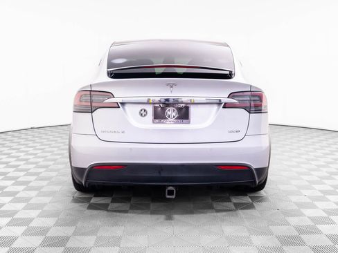 Used 2018 Tesla Model X 100D AWD/4WD image 4