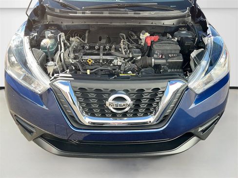 Used 2019 Nissan Kicks SV image 29