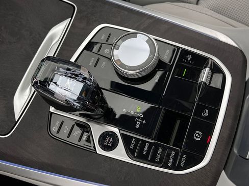 Used 2023 BMW X5 xDrive45e w/ Executive Package image 21