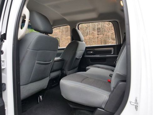 Used 2014 RAM 3500 Big Horn image 23