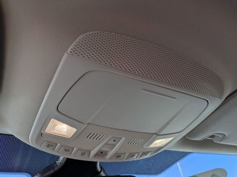 Certified 2022 Ford Edge Titanium w/ Class II Trailer Tow Package image 27