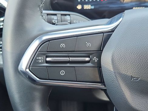 Certified 2026 Chevrolet Equinox LT FWD image 20