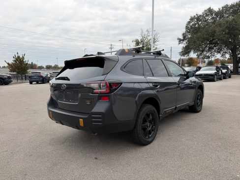 Used 2022 Subaru Outback Wilderness image 6