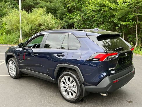 Used 2025 Toyota RAV4 XLE Premium w/ Weather Package AWD/4WD image 3