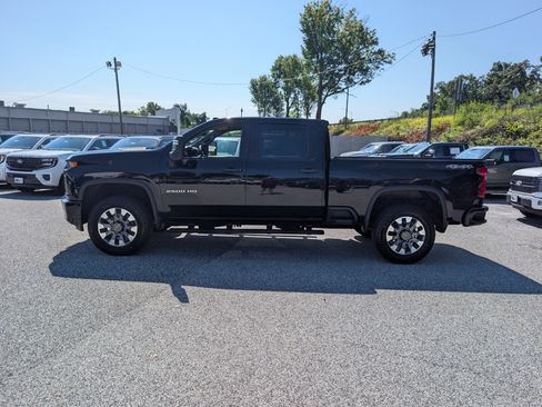 Used 2022 Chevrolet Silverado 2500 Custom w/ Gooseneck/5TH Wheel Package AWD/4WD image 3