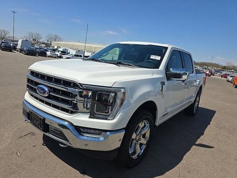 Used 2021 Ford F150 Lariat w/ Equipment Group 502A High AWD/4WD image 5