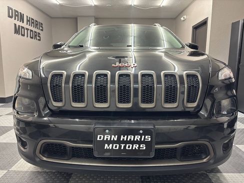 Used 2016 Jeep Cherokee 75th Anniversary AWD/4WD image 3
