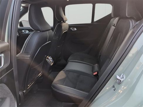 Used 2023 Volvo XC40 Recharge Ultimate w/ Protection Package Premier image 34