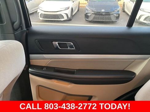 Used 2018 Ford Explorer 4WD image 15