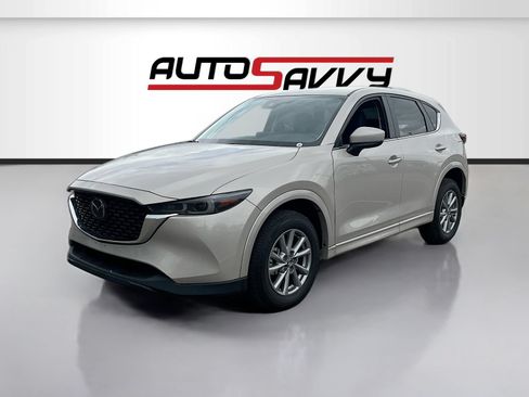 Used 2025 MAZDA CX-5 AWD 2.5 S w/ Select Package image 3