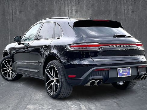 Used 2023 Porsche Macan S AWD/4WD image 4