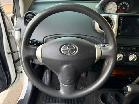 Used 2005 Scion xA image 11
