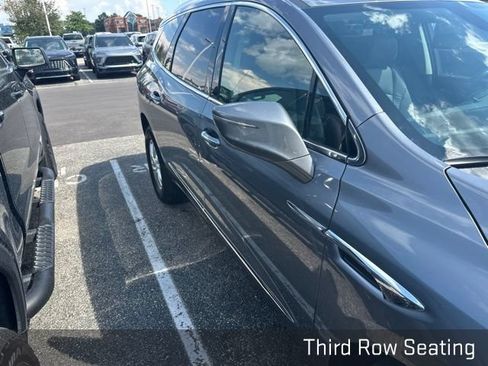 Used 2019 Buick Enclave Essence FWD image 8