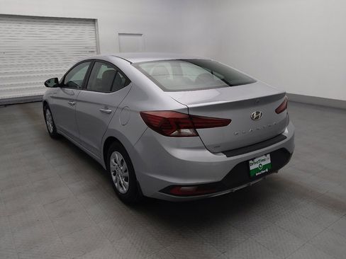 Used 2020 Hyundai Elantra SE w/ Cargo Package (C1) FWD image 5