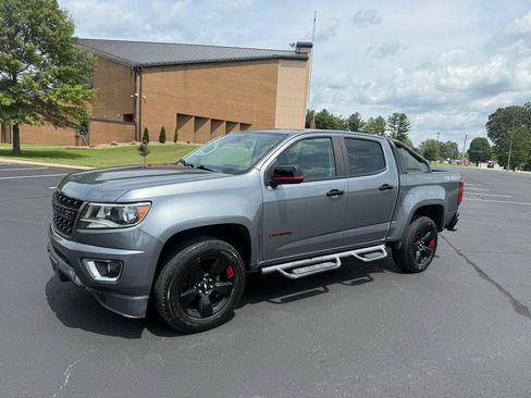 Used 2021 Chevrolet Colorado LT w/ Redline Special Edition AWD/4WD image 2