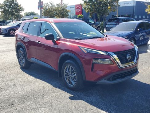 Certified 2023 Nissan Rogue S FWD image 3