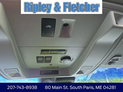 Used 2019 GMC Yukon Denali w/ Denali Ultimate Package AWD/4WD image 25