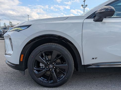 New 2026 Buick Envision Sport Touring AWD/4WD image 3