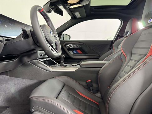 Used 2025 BMW M2 image 4