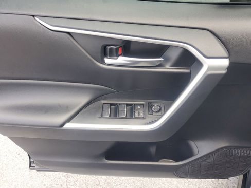 Certified 2023 Toyota RAV4 XLE Premium image 19