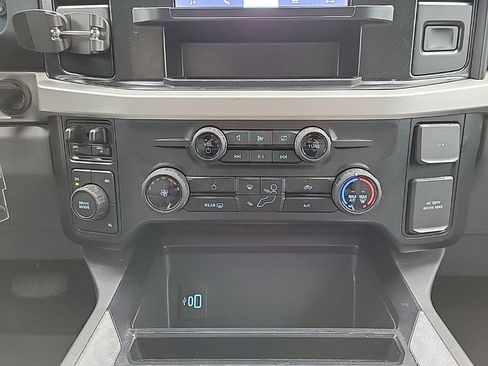 Used 2023 Ford F250 XLT w/ Snow Plow Prep Package image 18